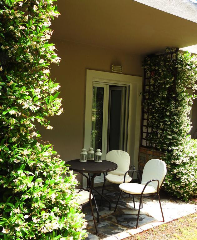 Апартаменты Garden House Велика Экстерьер фото